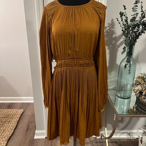 Maeve Anthropologie saniya golden mini dress size XL, like new